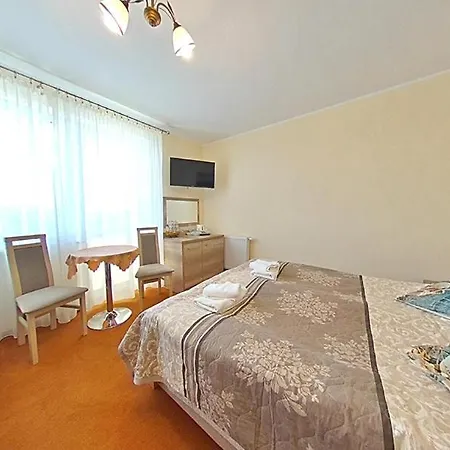 Mewa בית הארחה